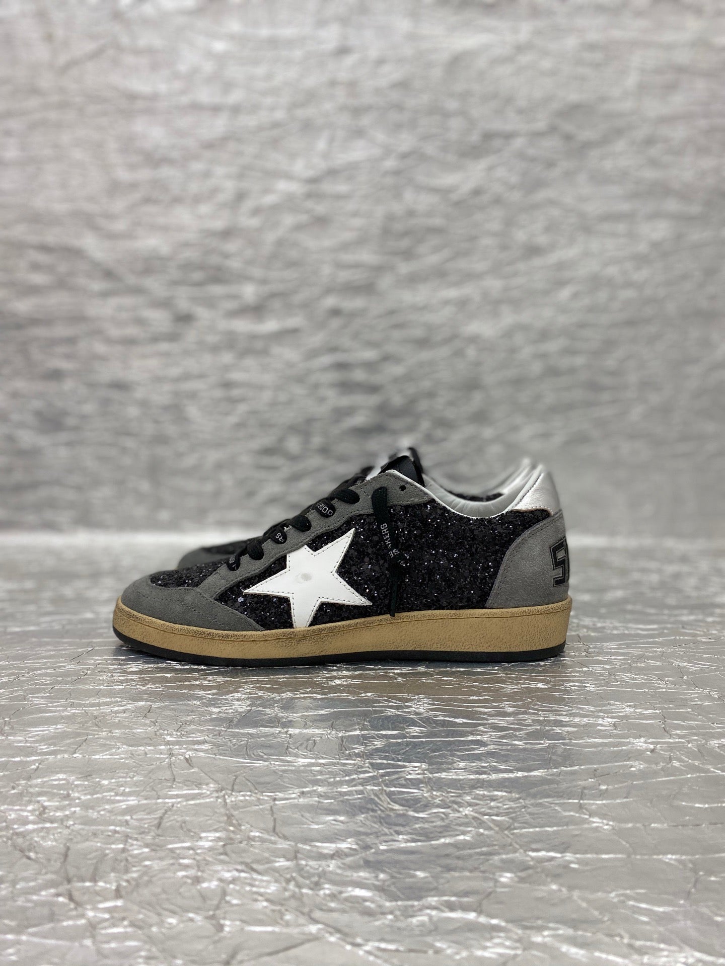 Golden Goose Ballstar