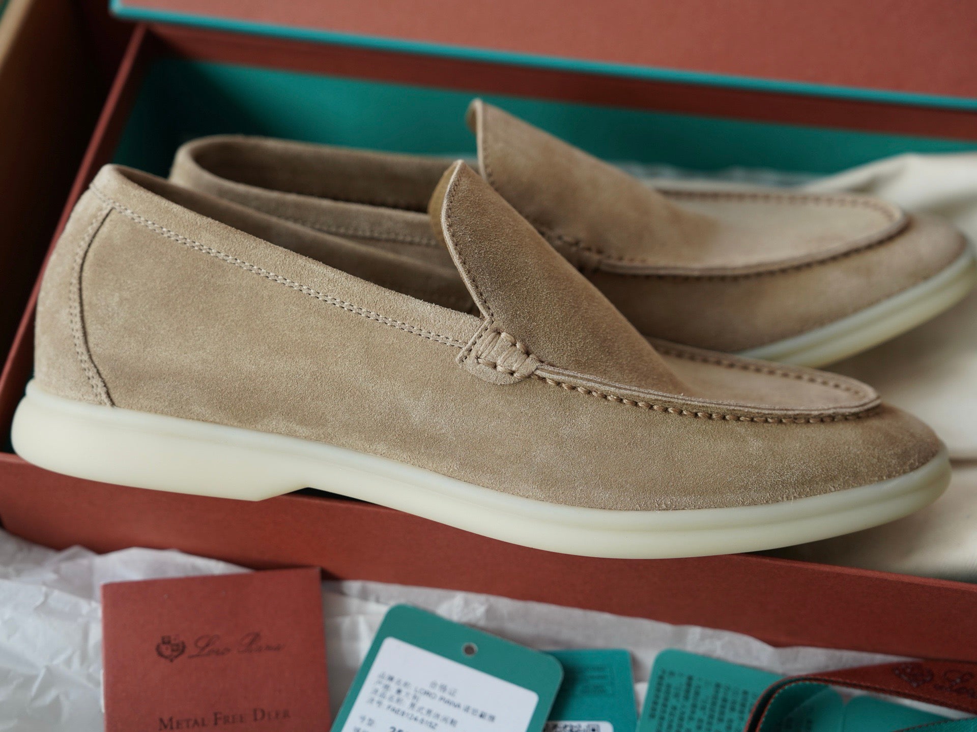 Loro Piana Summer Walk light brown