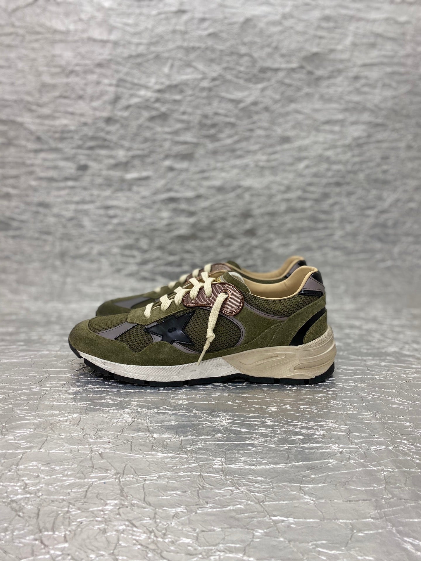 Golden Goose Dad-star