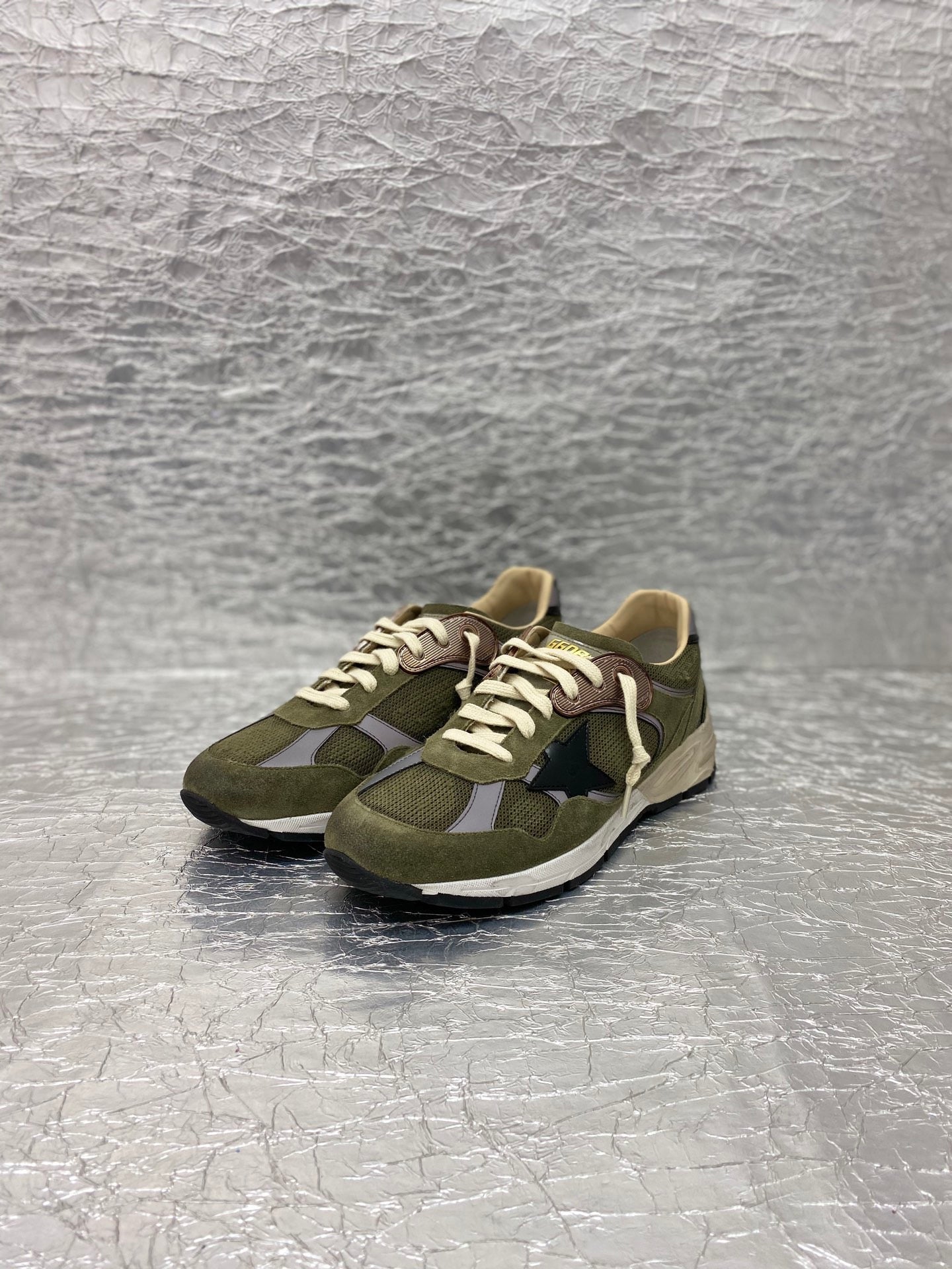 Golden Goose Dad-star