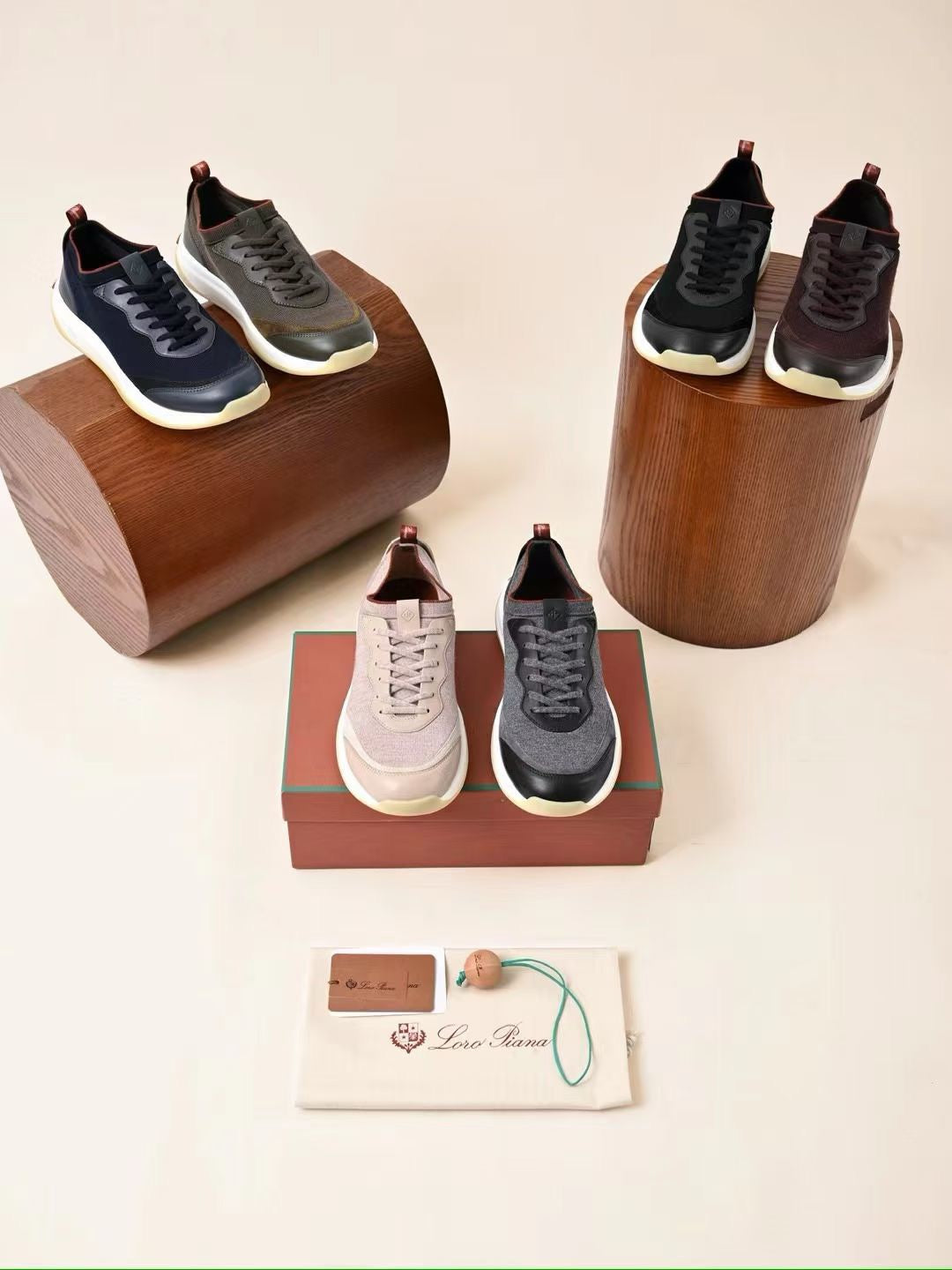 Loro Piana 410 LP Walk