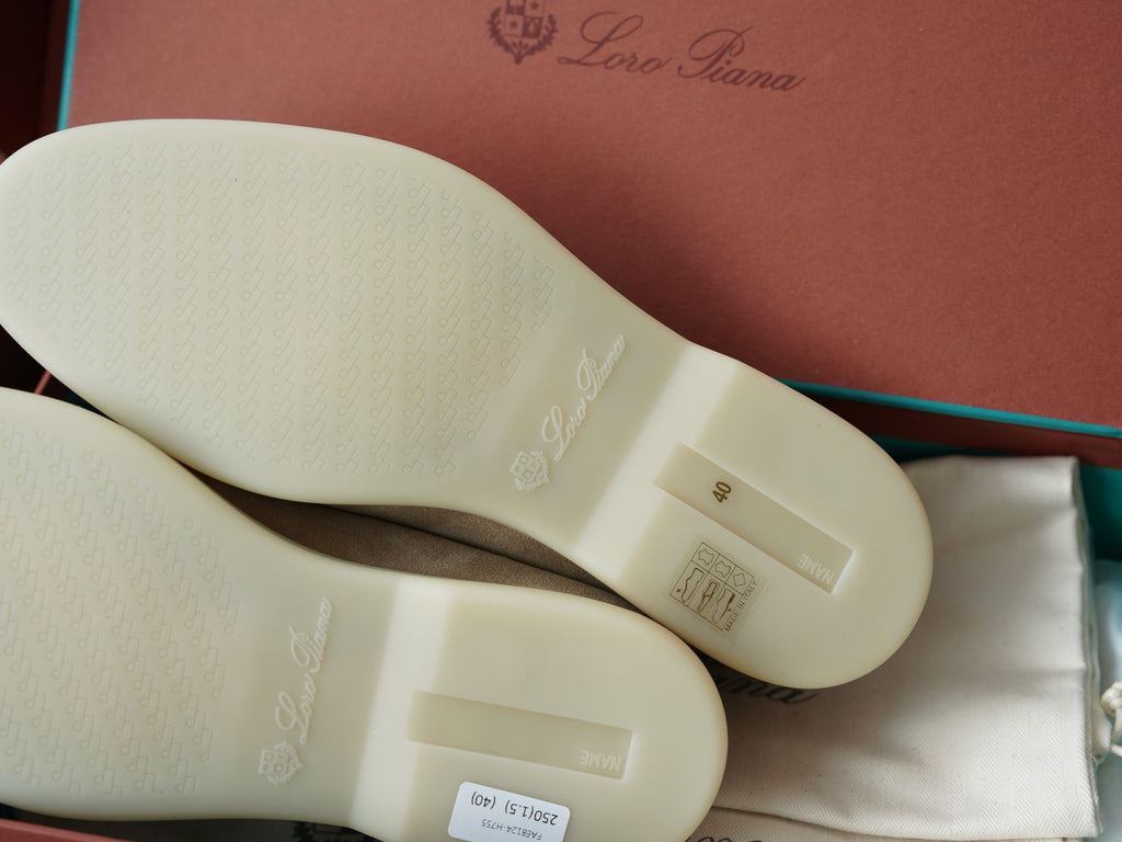 Loro Piana Summer Walk light brown