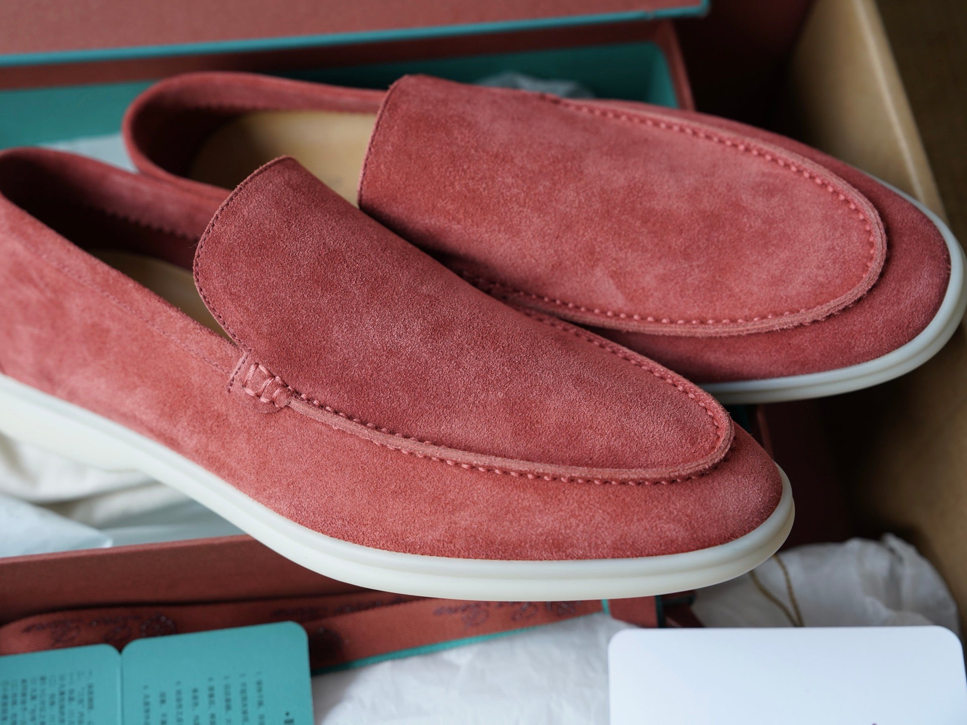 Loro Piana Summer walk red