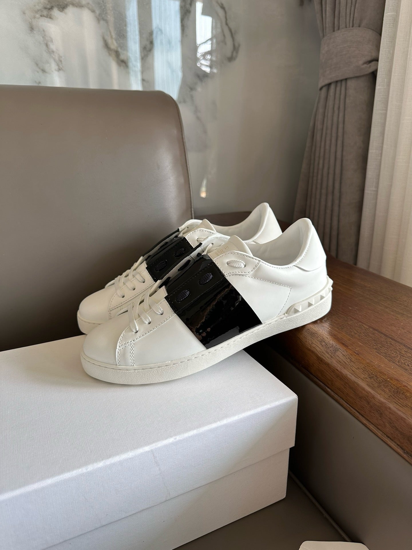 Valentino Open sneakers Glossy black men