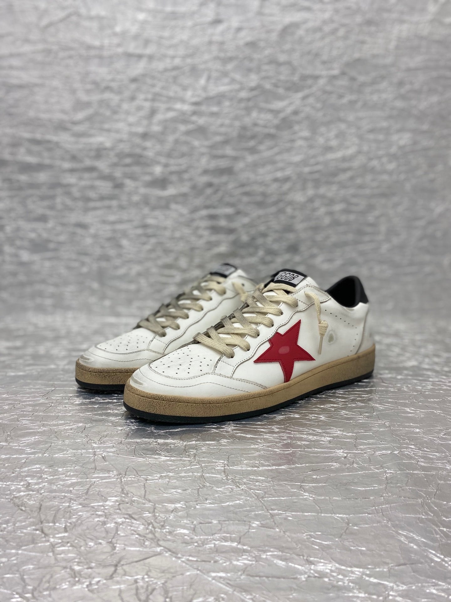 Golden Goose Ballstar