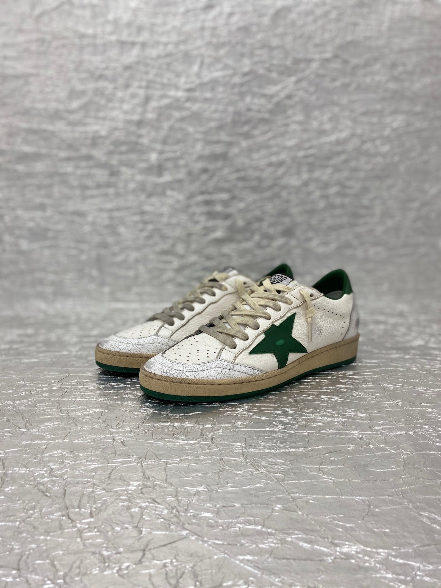 Golden Goose Ballstar