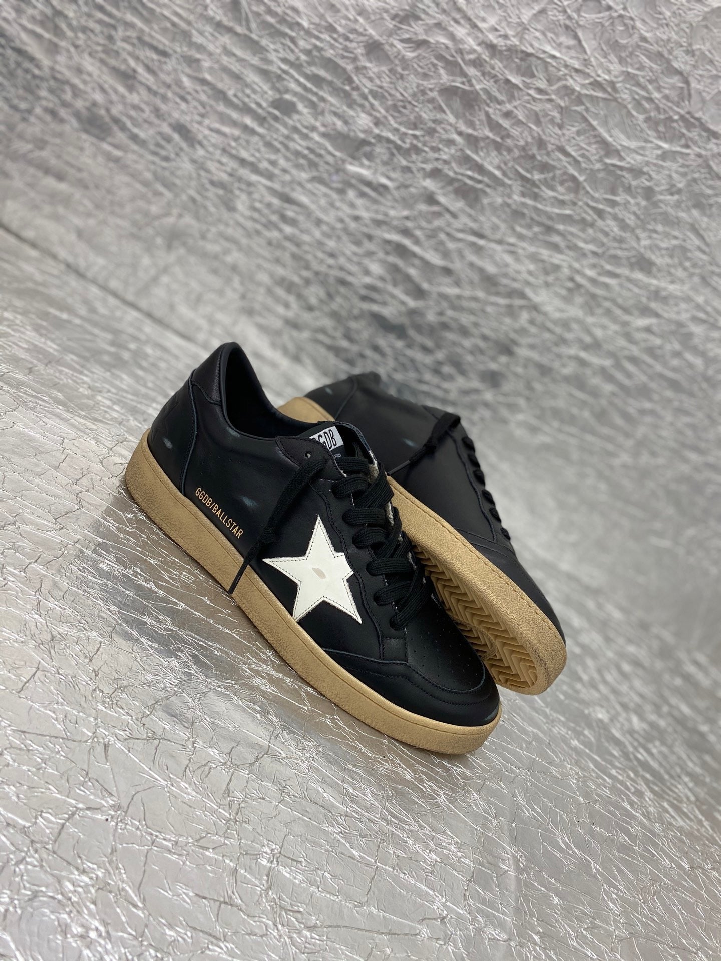 Golden Goose Ballstar