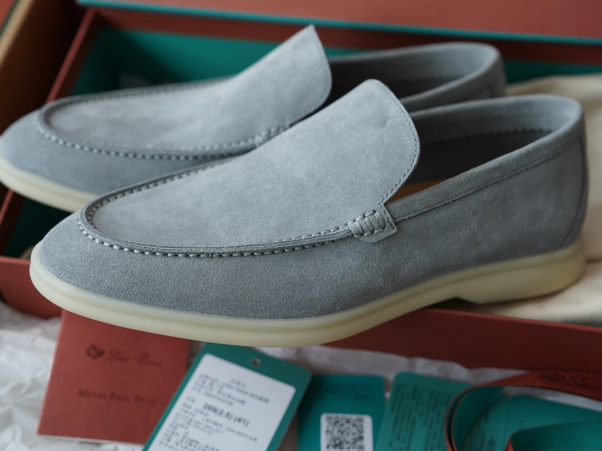 Loro Piana Summer walk light blue