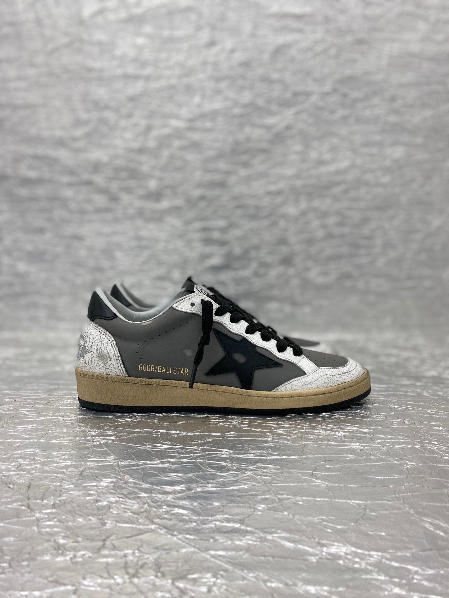 Golden Goose Ballstar