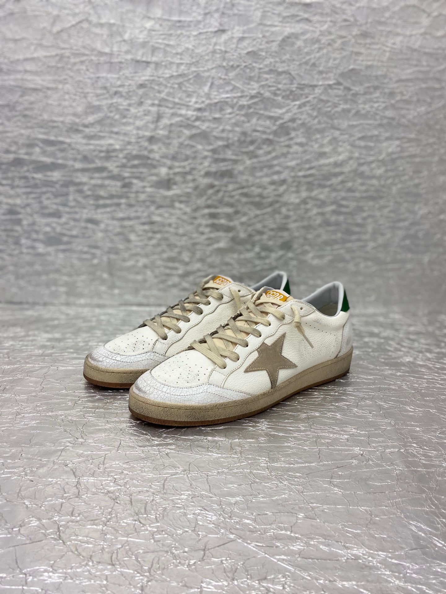 Golden Goose Ballstar