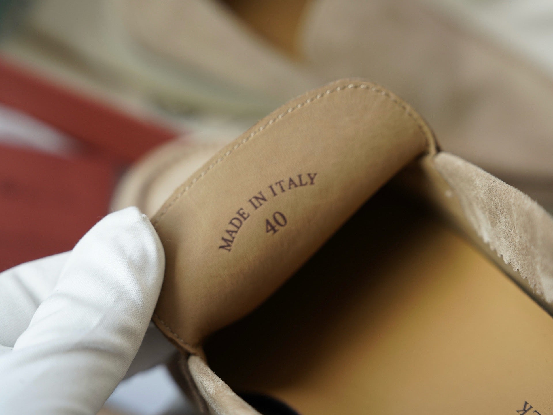 Loro Piana Summer Walk light brown