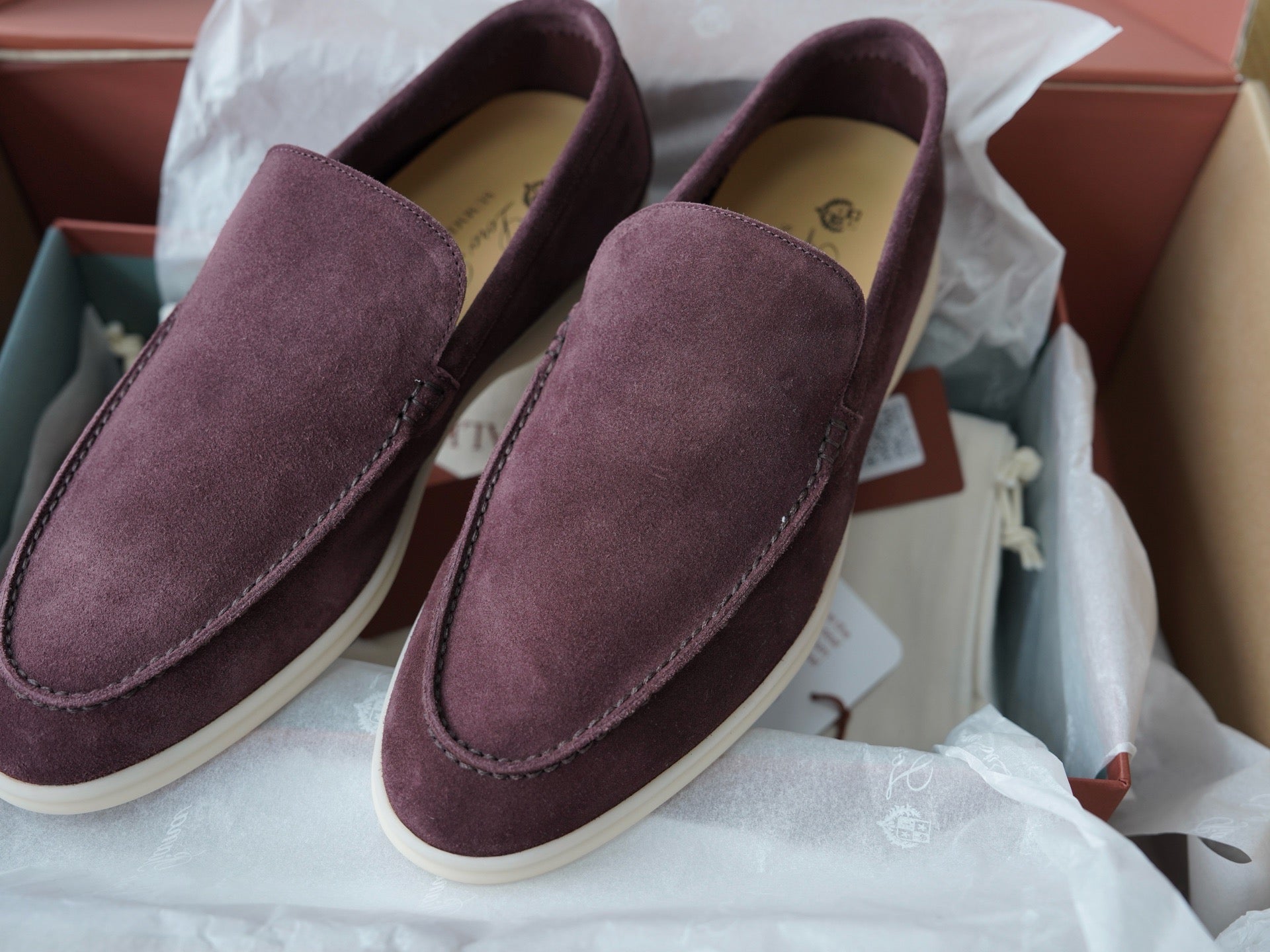 Loro Piana Men Summer walk burgundy